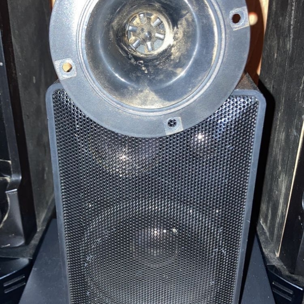 LG stereo - Picture 4 of 7